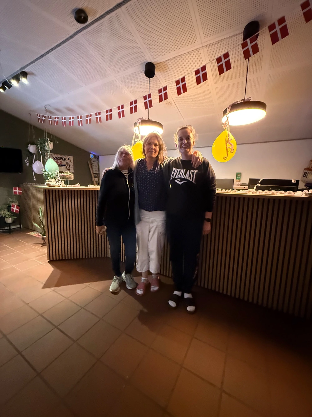 Hemmelig op-pyntning til Kaspers fødselsdag 🎂
